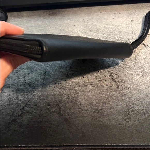 EUC Rebecca & Rifka Black Zip-Around Wristlet Wallet with Gold Medallion - Picture 10 of 16